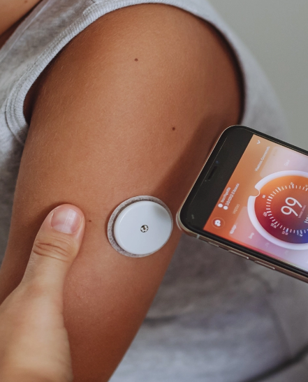 Biodegradable power sources for transient bioelectronics